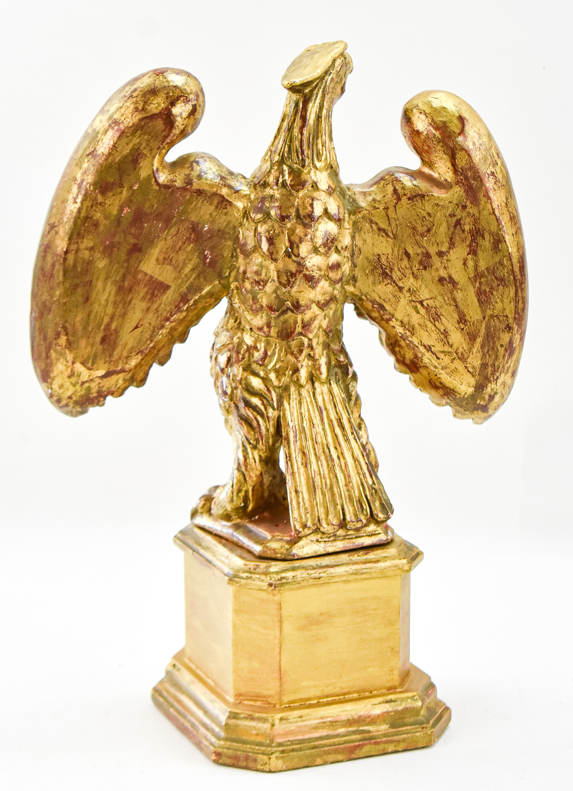 ITALIAN FEDERAL-STYLE GILTWOOD EAGLE CARVING