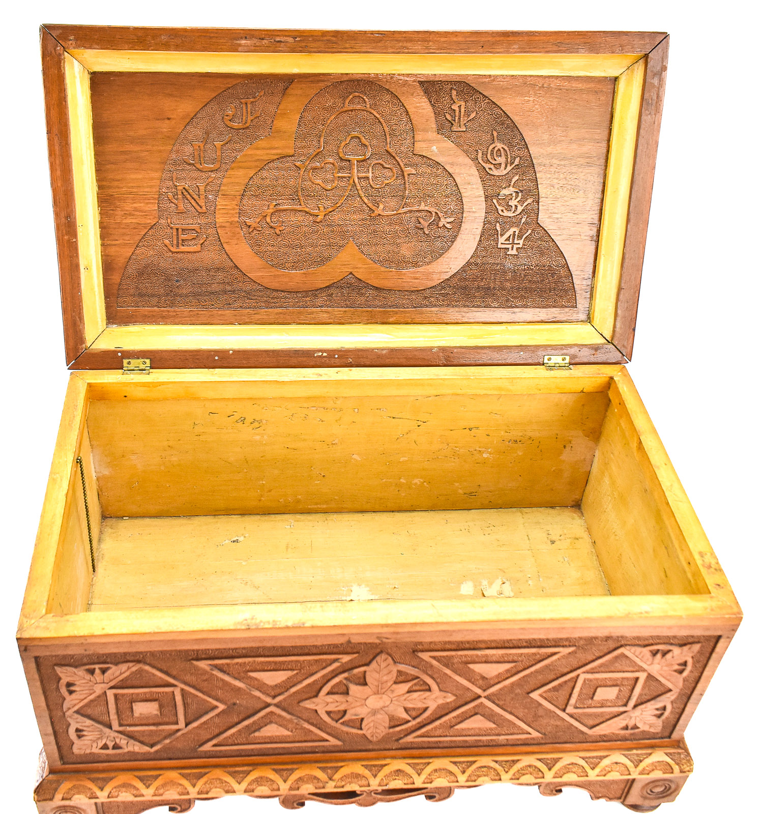 1934 FLORAL RELIEF-CARVED OAK CHEST