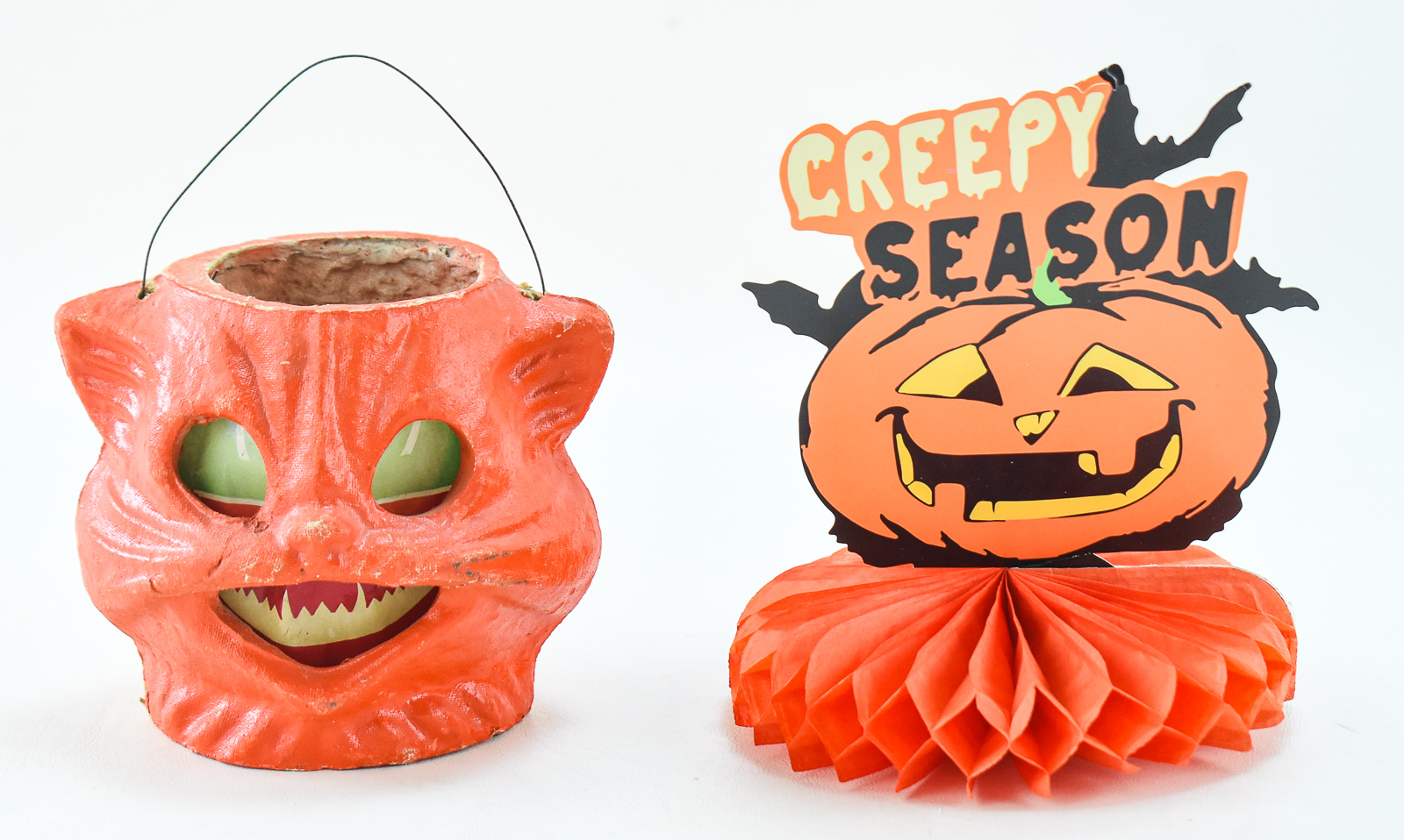 PAIR OF HALLOWEEN DECOR ITEMS: LANTERN & CENTERPIECE