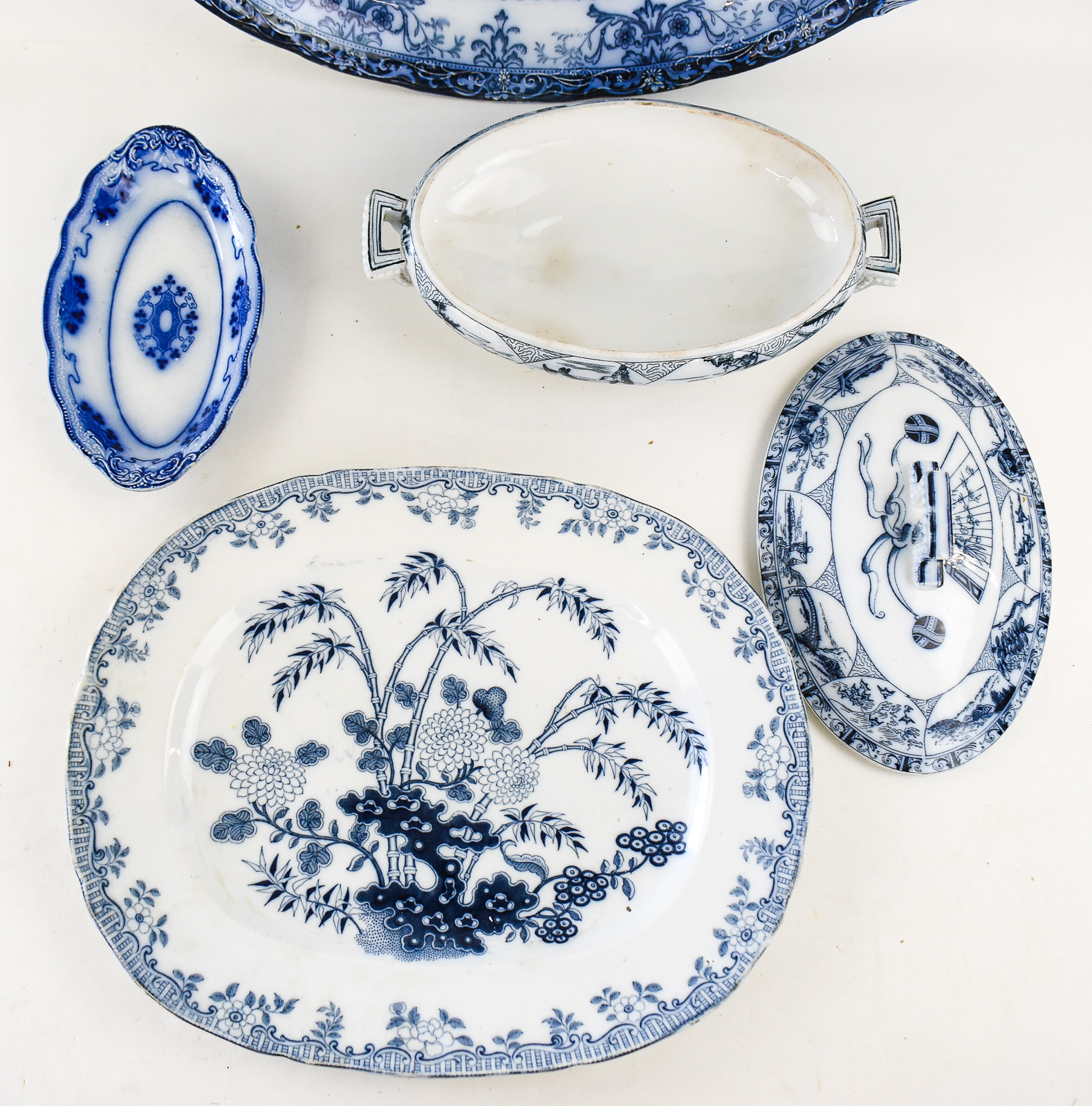 FLOW BLUE AND CHINOISERIE TRANSFER WARE: W.H. GRINDLEY & COMPANY AND MORE