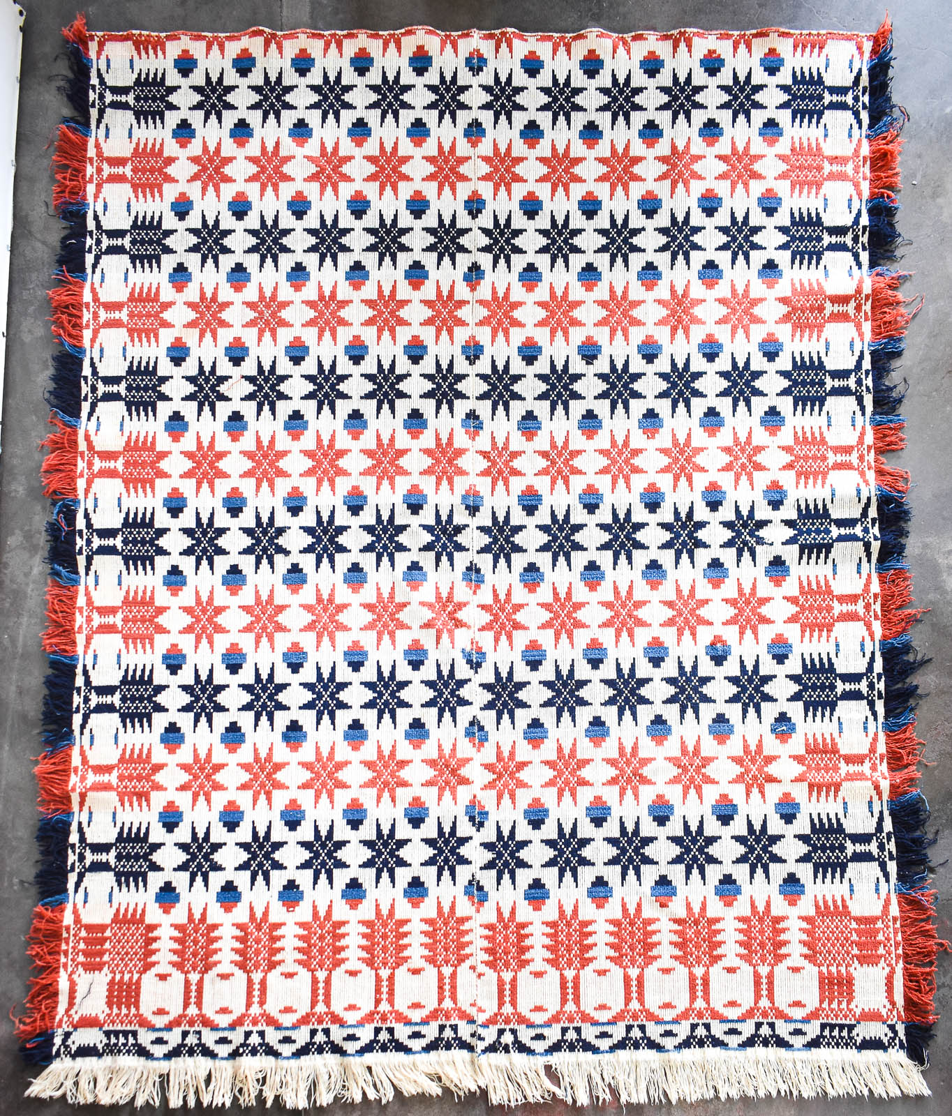 REVERSIBLE OVERSHOT GEOMETRIC STAR PATTERN COVERLET