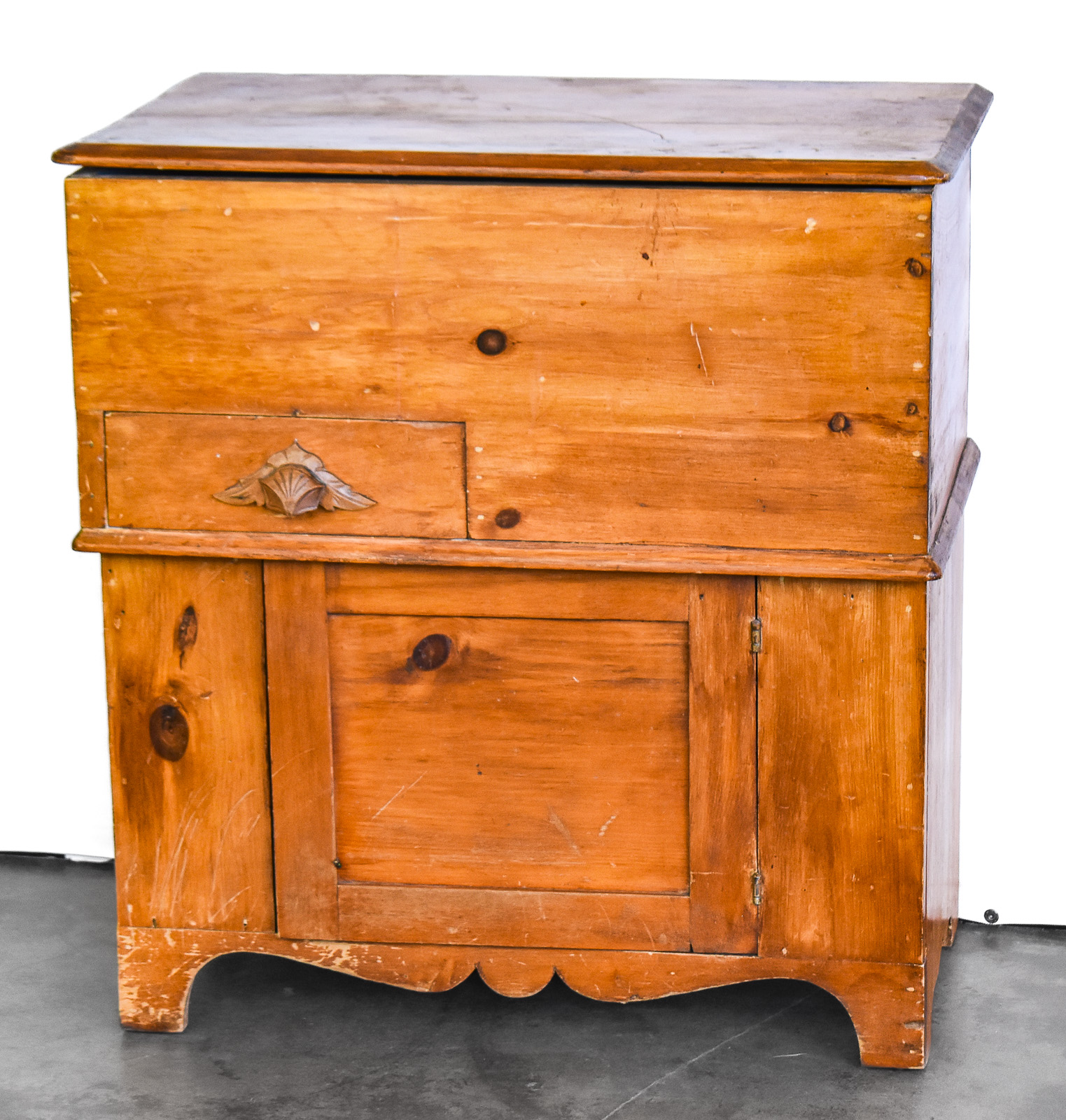 AMERICAN PRIMITIVE-STYLE PINE LIFT-TOP DRY SINK