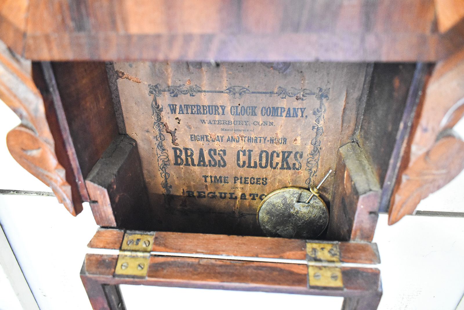 THE WATERBURY CLOCK COMPANY 8-DAY DROP WALL CLCOK