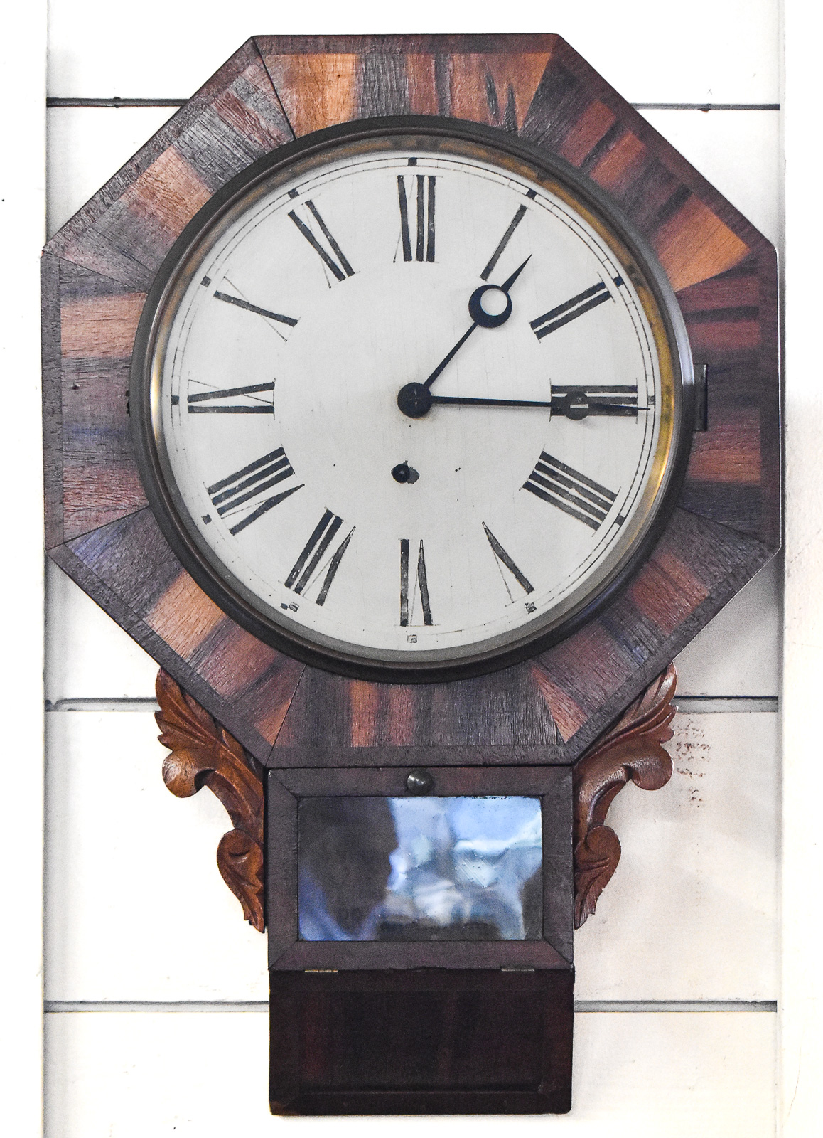 THE WATERBURY CLOCK COMPANY 8-DAY DROP WALL CLCOK