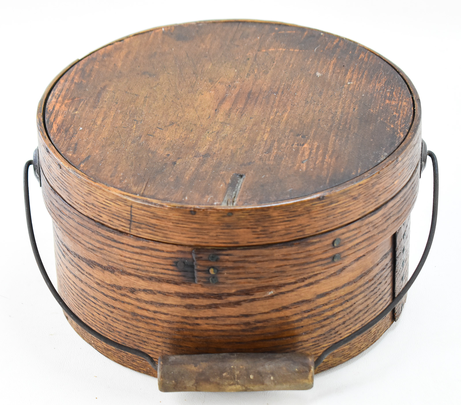 BENTWOOD LIDDED BAIL-HANDLED PANTRY BOX
