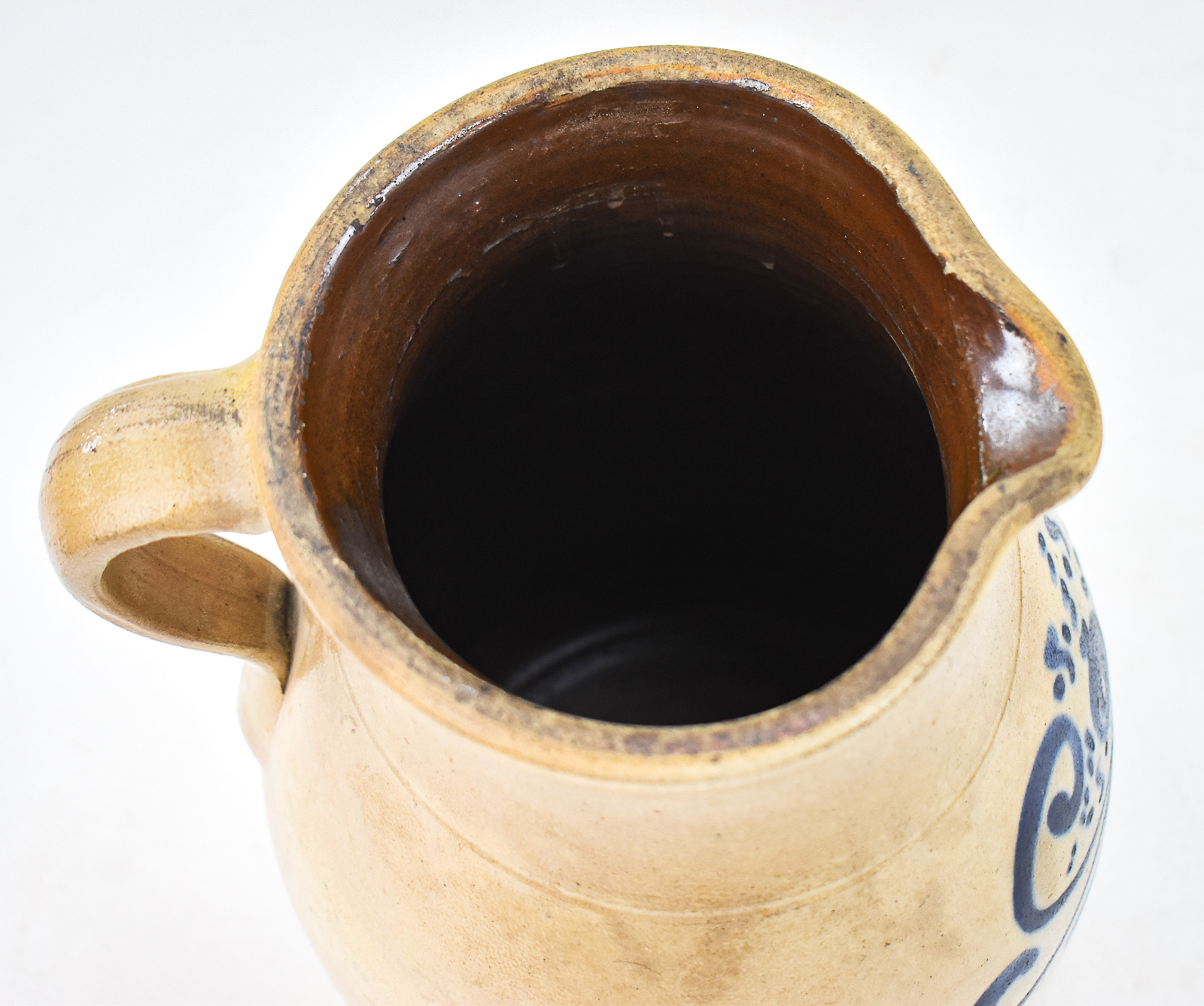 ONE GALLON STONEWARE PITCHER WITH COBALT FLORAL