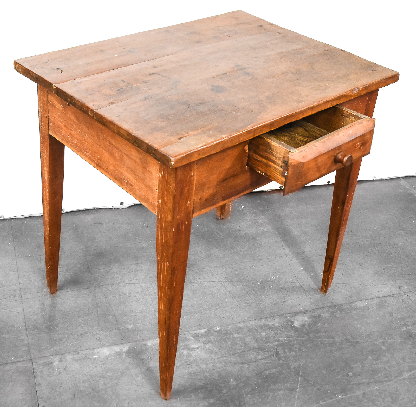 WOODEN FARMHOUSE SIDE TABLE DESK