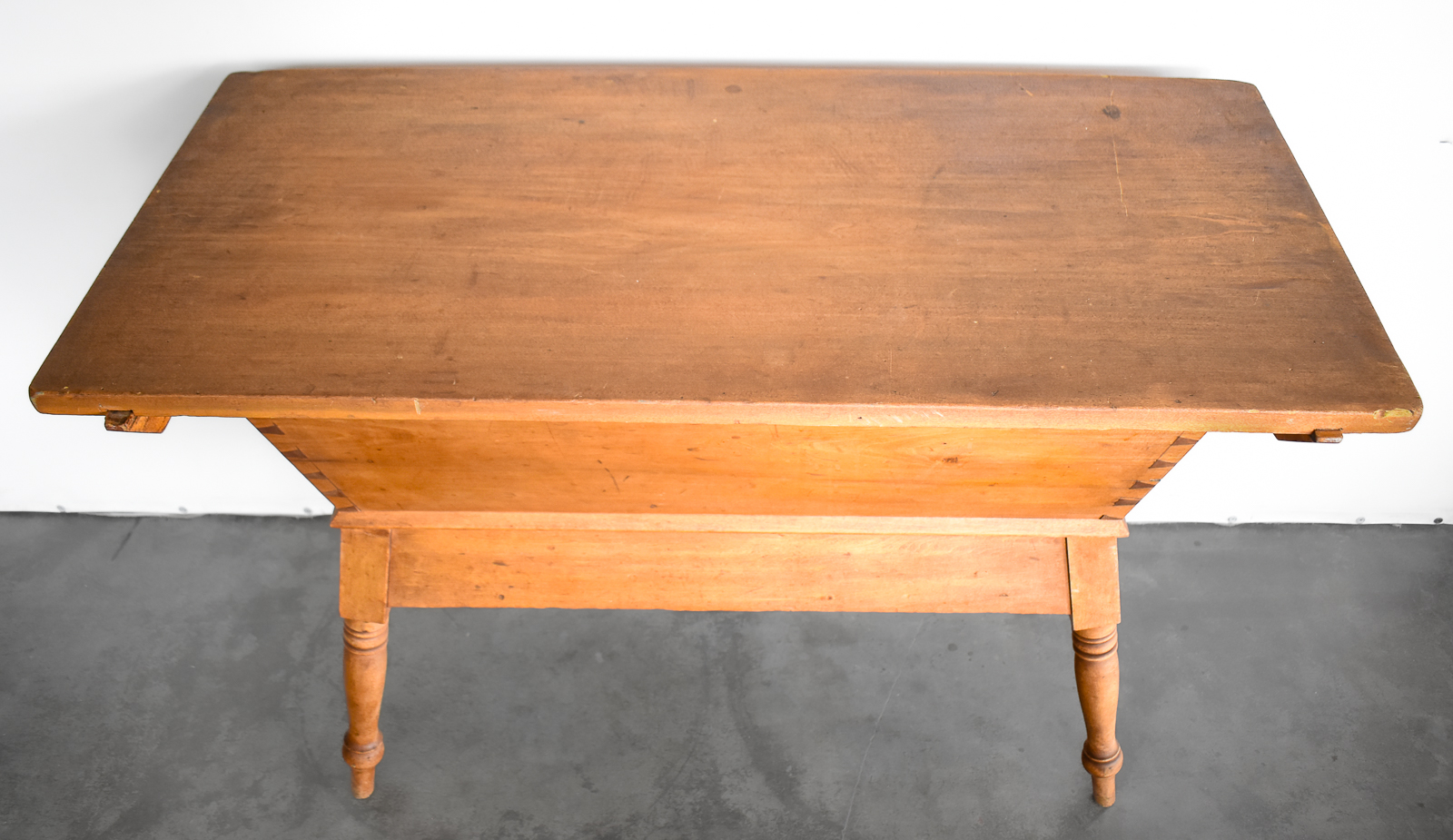 SOUTHERN STYLE PINE DOUGH TROUGH