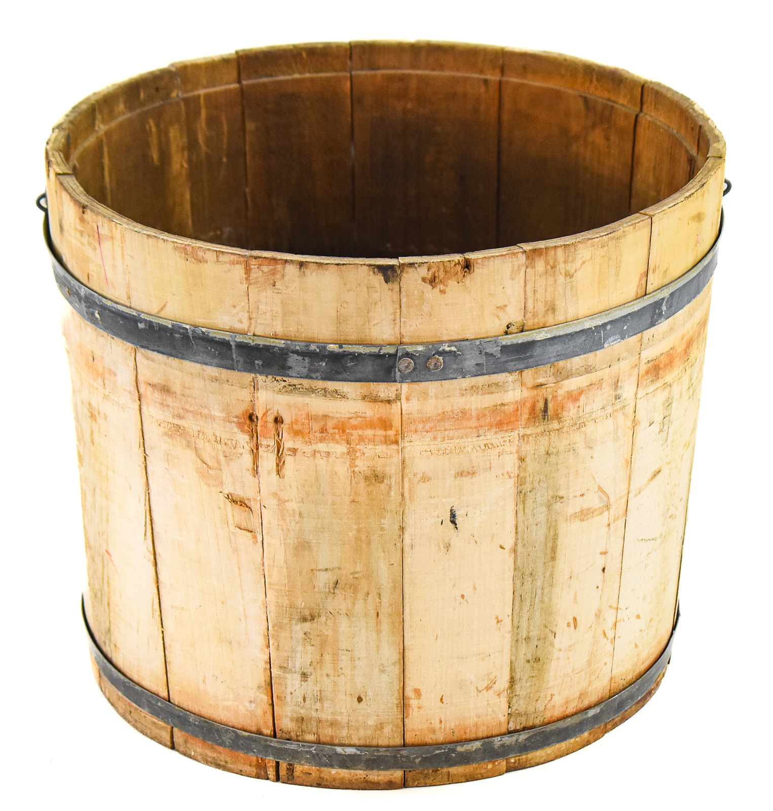 RAW PINE STAVE PLANT BUCKET