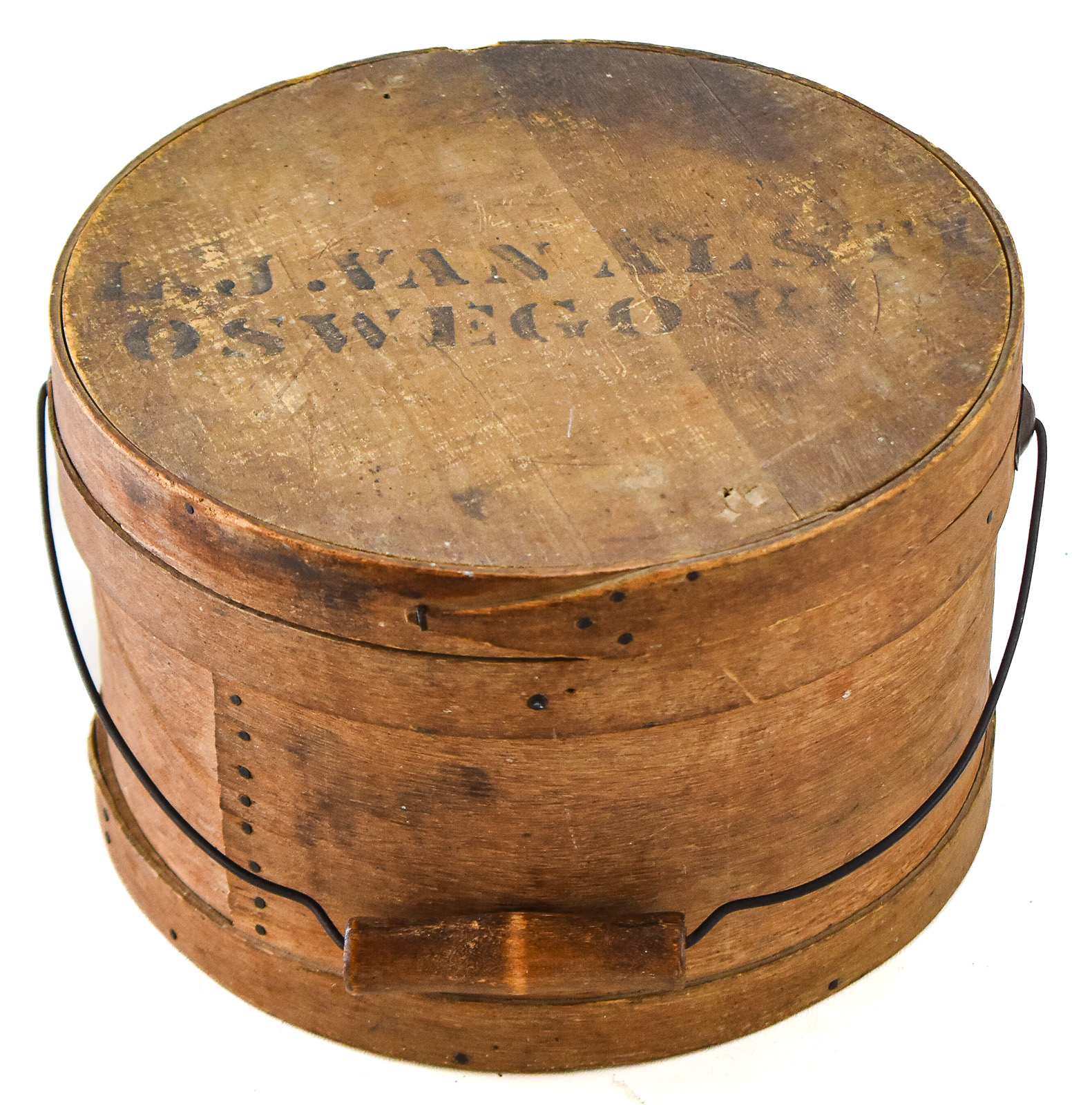 OSWEGO, NY BENTWOOD LIDDED BAIL-HANDLED PANTRY BOX
