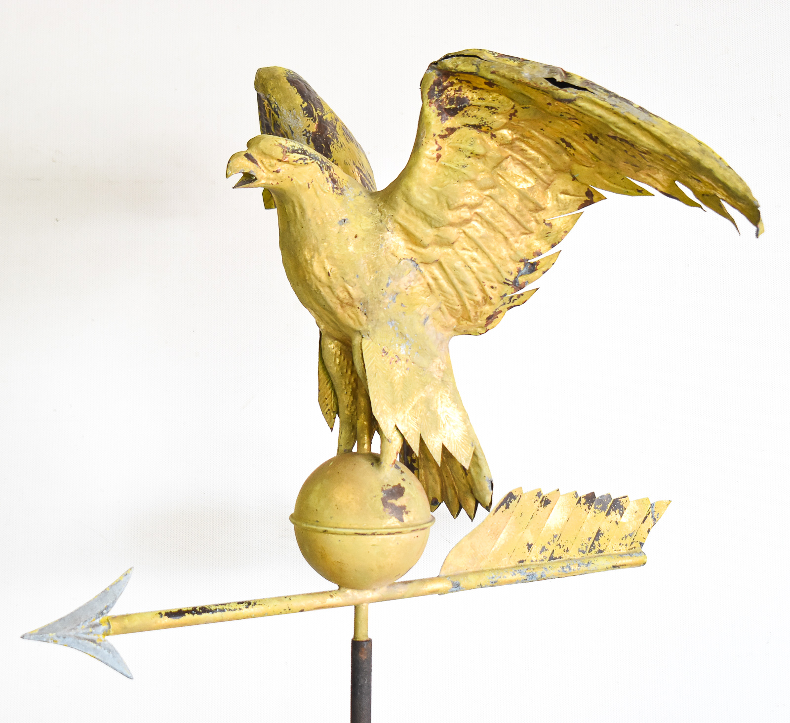FULL BODIED GILT COPPER EAGLE WEATHERVANE