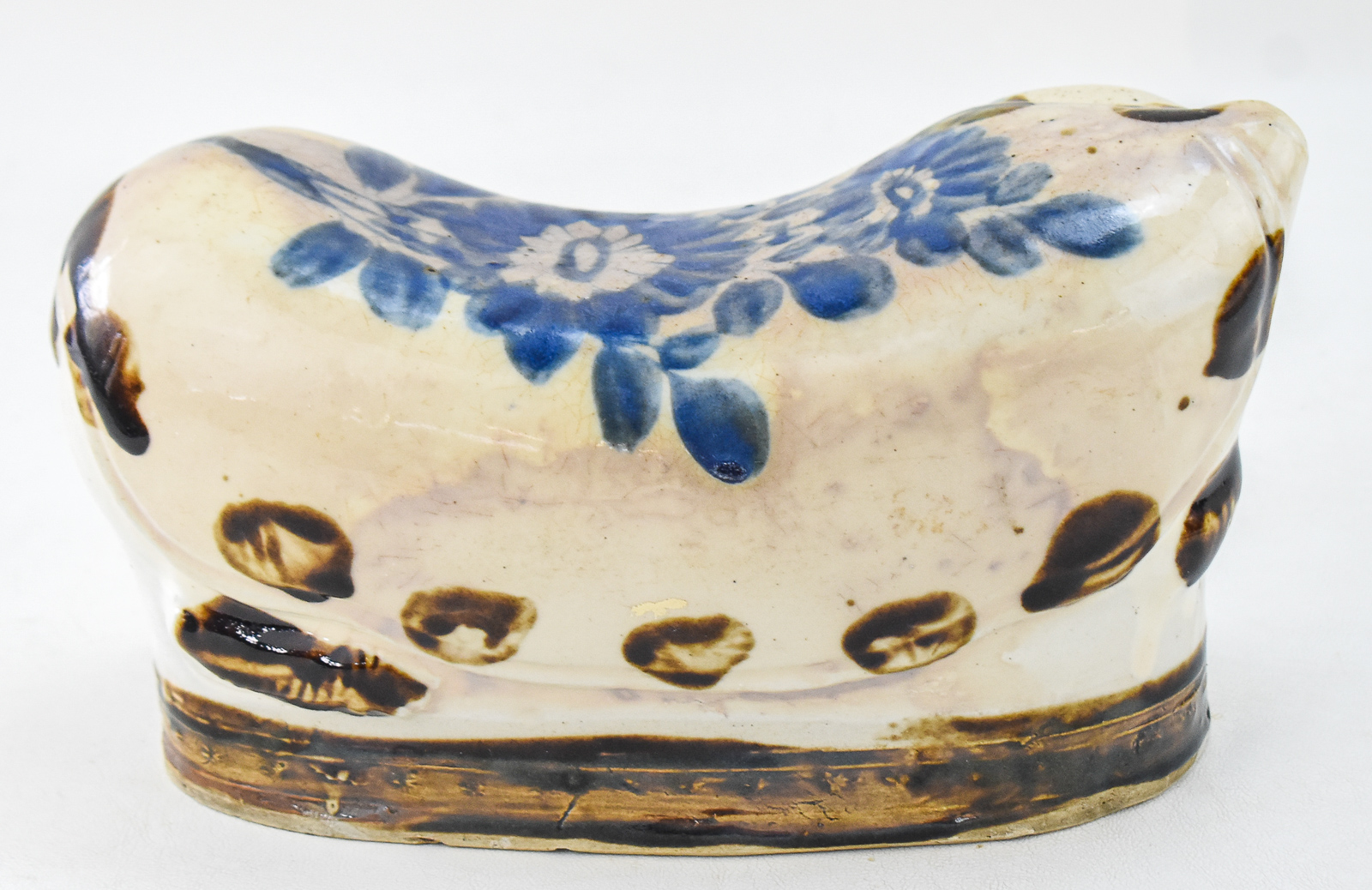 CHINESE CIZHOU STYLE CERAMIC CAT PILLOW HEADREST