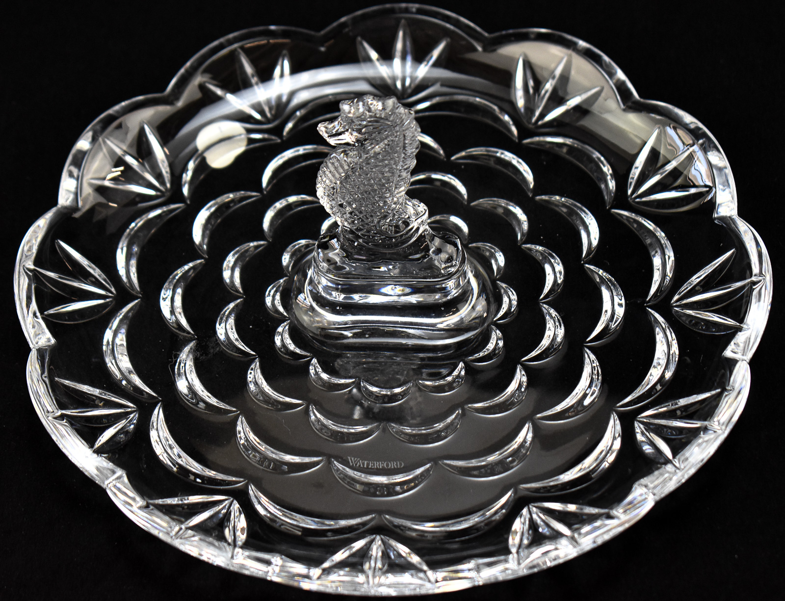WATERFORD CRYSTAL SEAHORSE 9" TIBIT TRAY