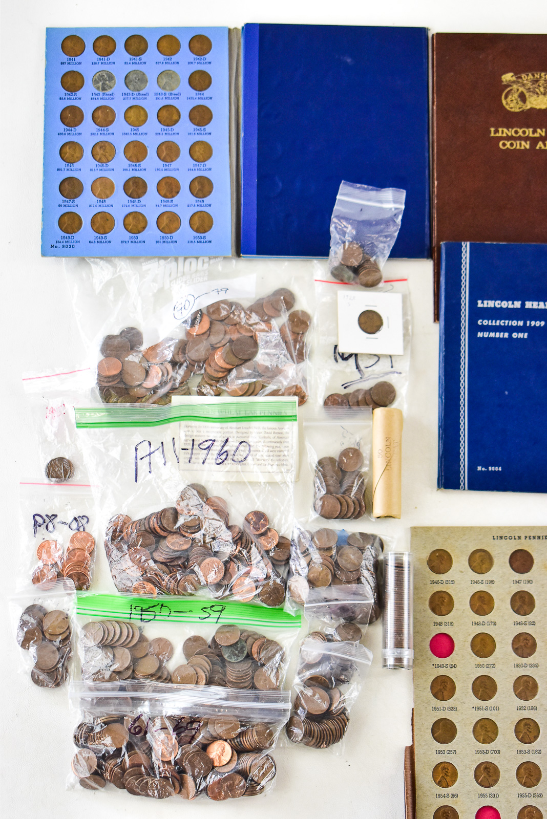 U.S. ONE CENT COLLECTION: WHEAT PENNIES & LINCOLN MEMORIAL