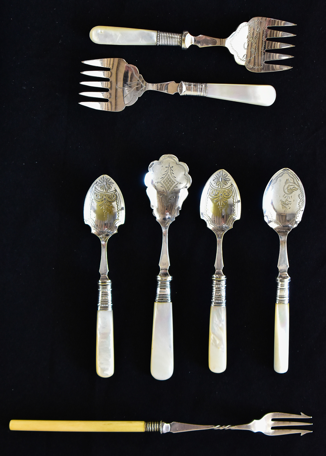 ASSORTED SILVER-PLATED FLATWARE W/ MOTHER OF PEARL HANDLES