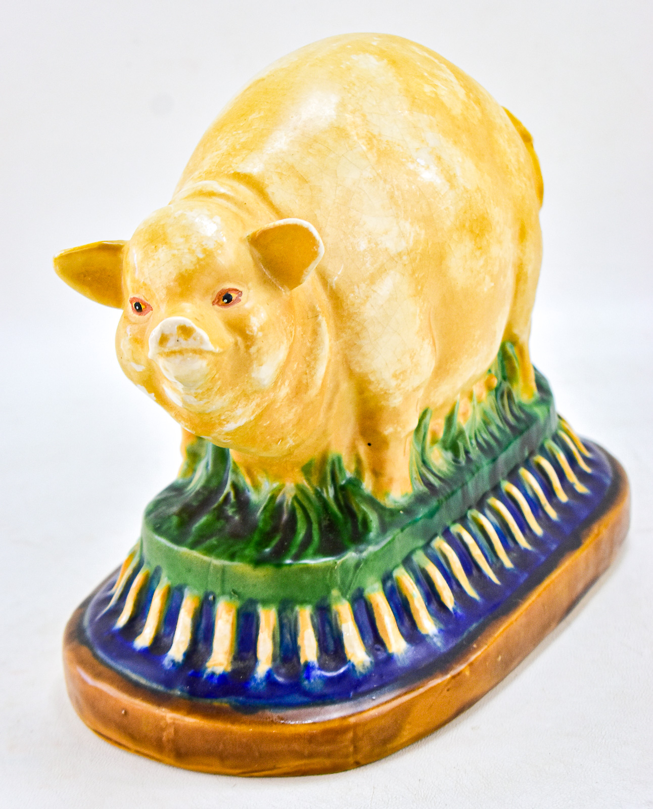 FOLK ART PIG STATUE