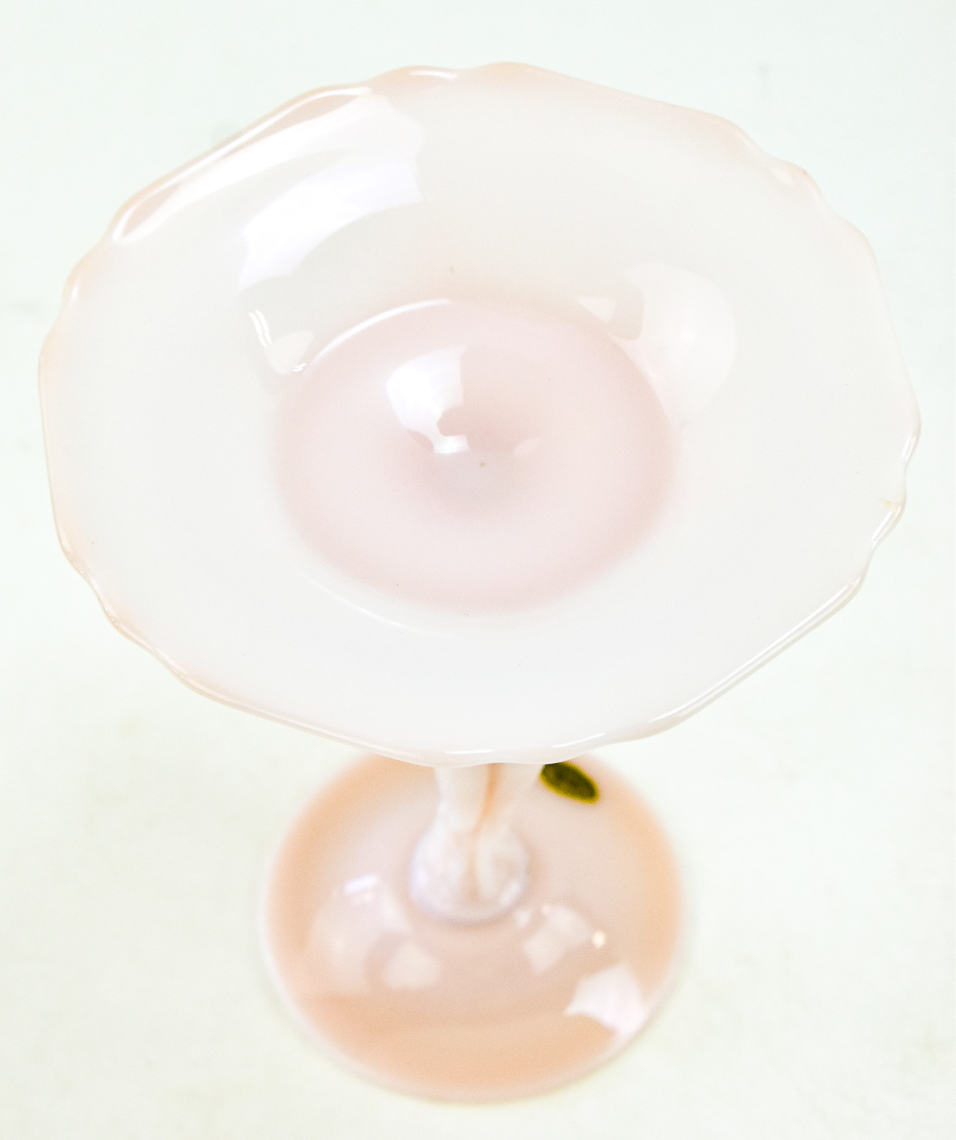 CAMBRIDGE CROWN TUSCAN "STATUESQUE" NUDE CLAMSHELL COMPOTE