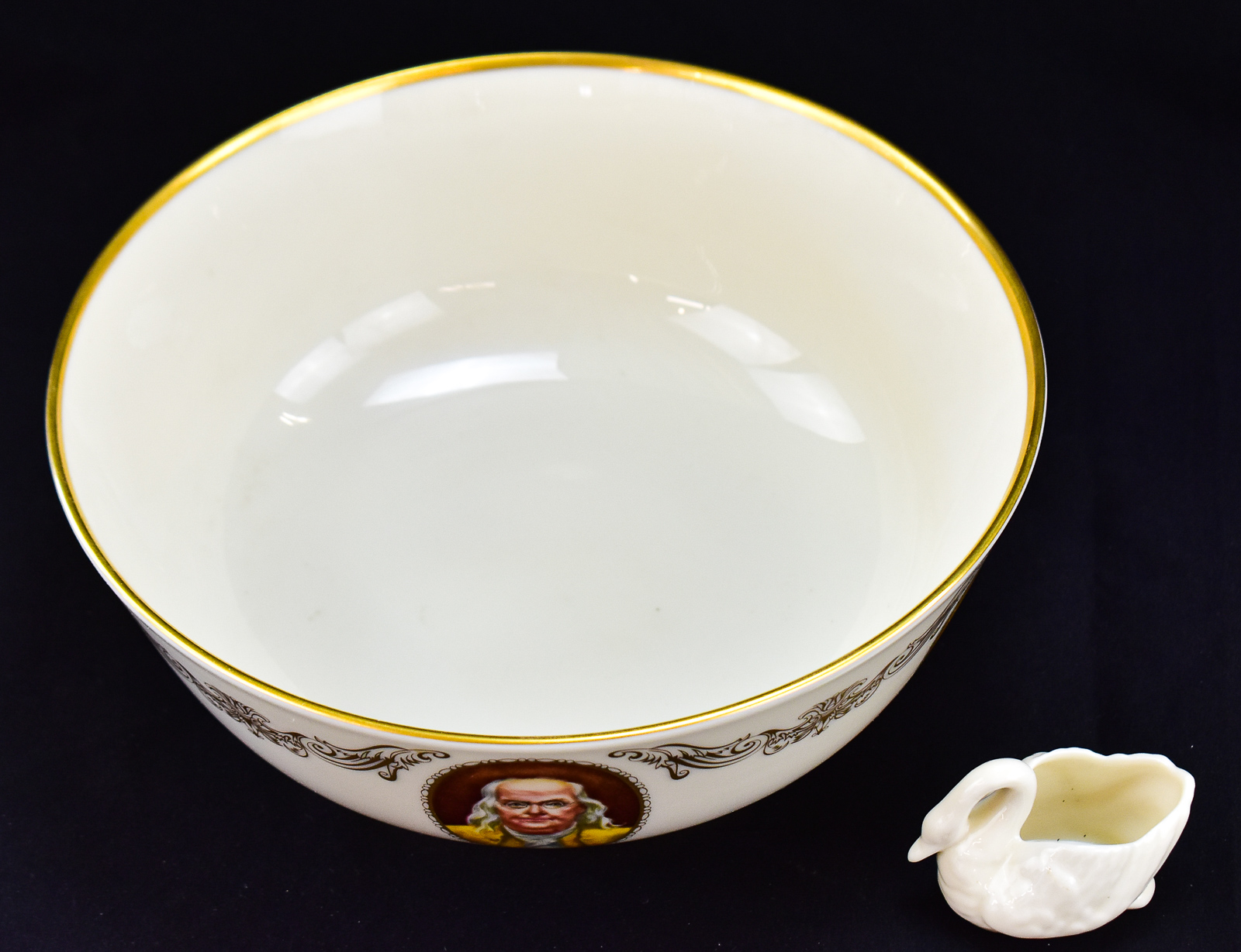 LENOX "PATROITS" BOWL AND SWAN SALT DIP