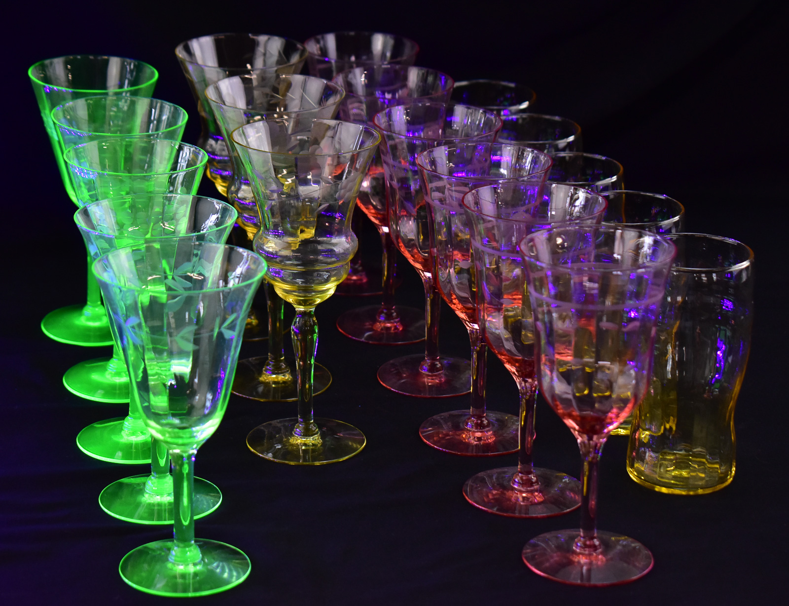 MULTI-COLOR DEPRESSION GLASS STEMWARE & DRINKING GLASSES