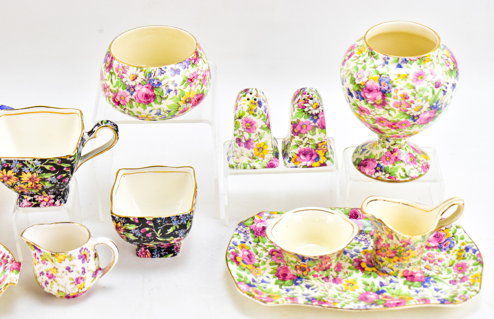 ROYAL WINTON AND JAMES KENT FLORAL PATTERN ENGLISH CHINA