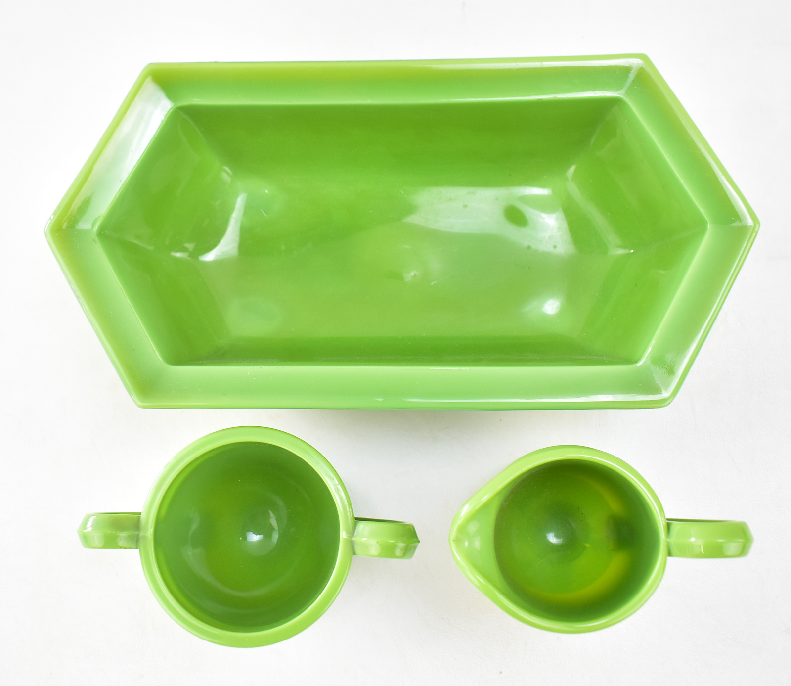 CAMBRIDGE GLASS "AVOCADO" GLASS SUGAR, CREAMER, AND FOOTED BOWL