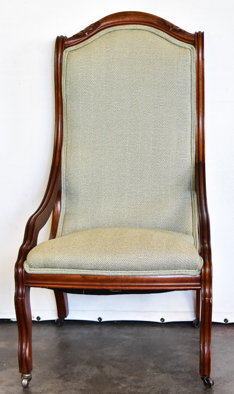 CARVED WALNUT PARLOR CHAIR