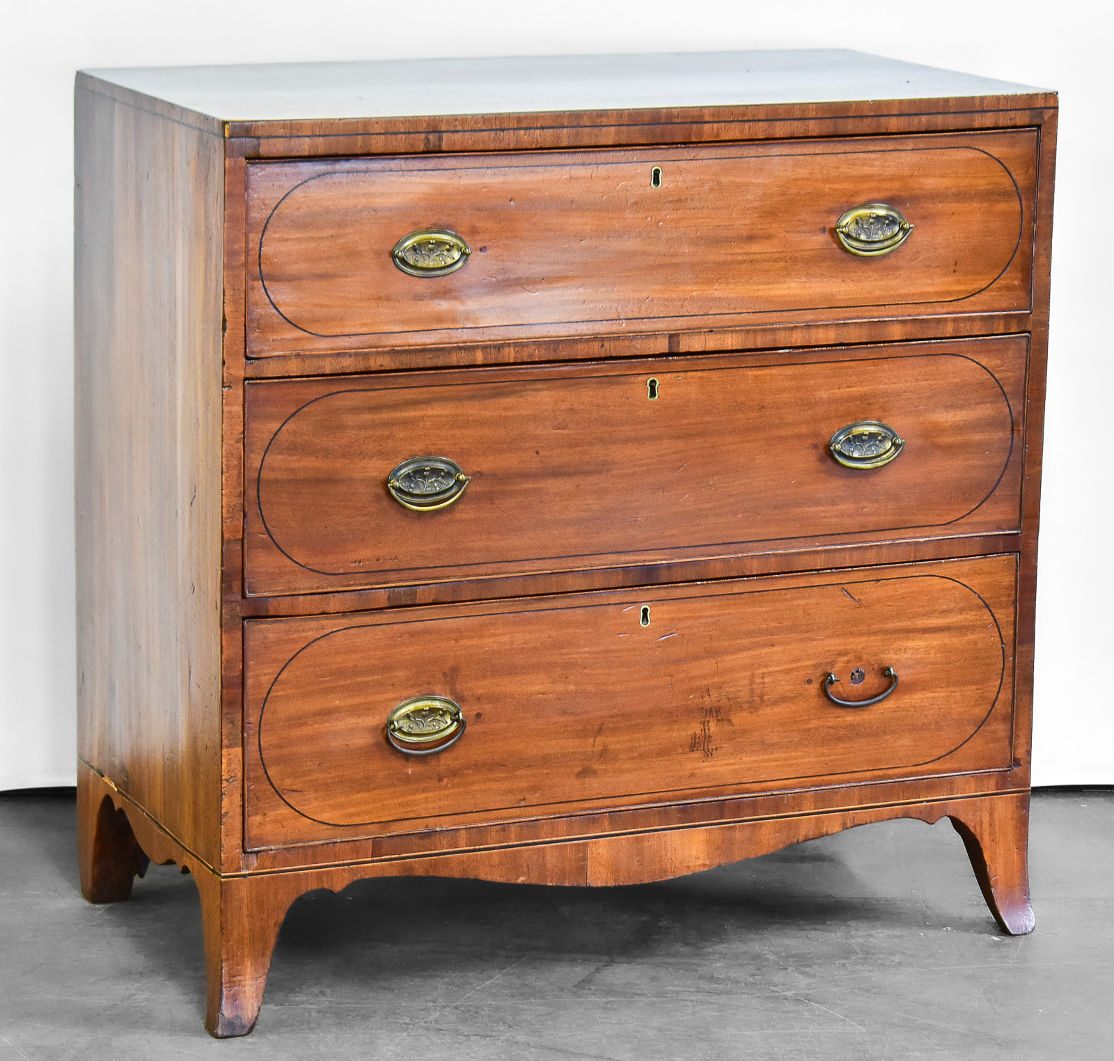 GEORGE lll STYLE THREE-DRAWER CHEST