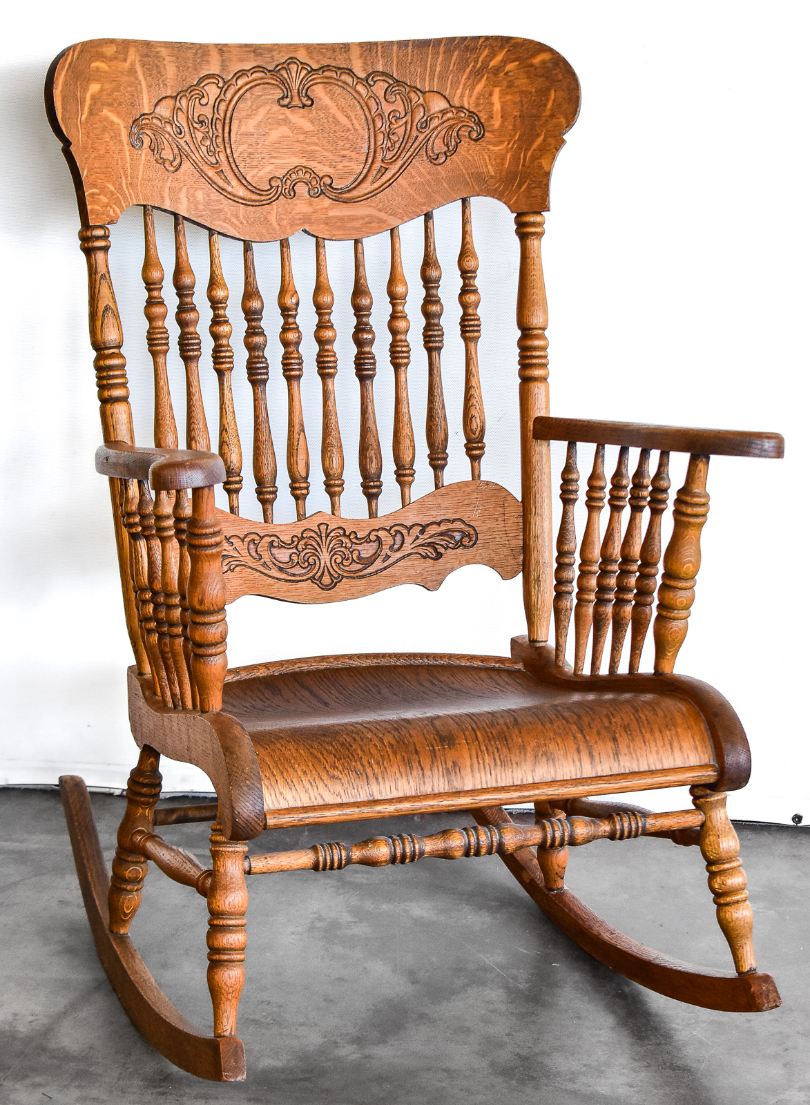 AMERICAN PRESSED BACK OAK ROCKING CHAIR