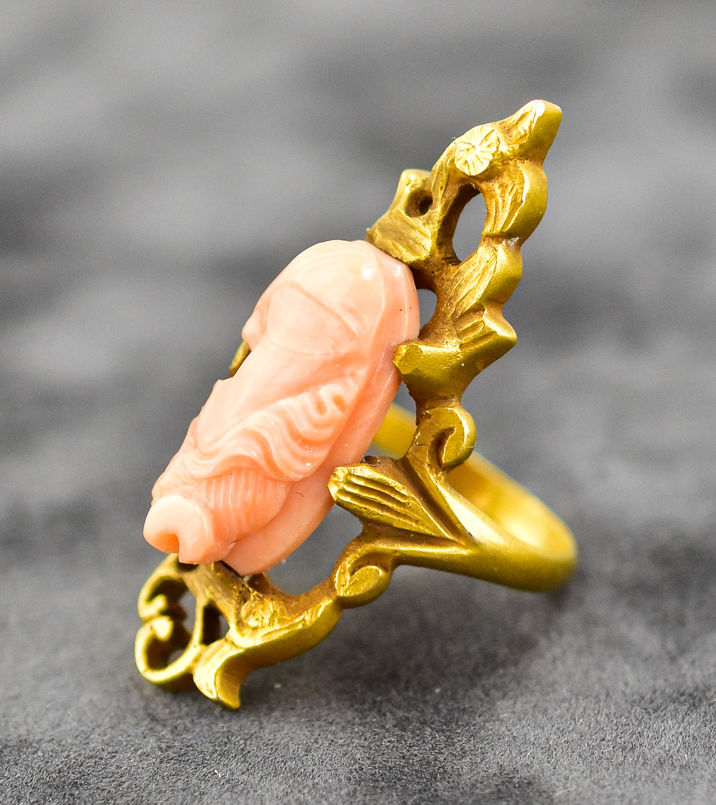 ART NOUVEAU 14KT GOLD CARVED ANGEL SKIN CORAL CAMEO
