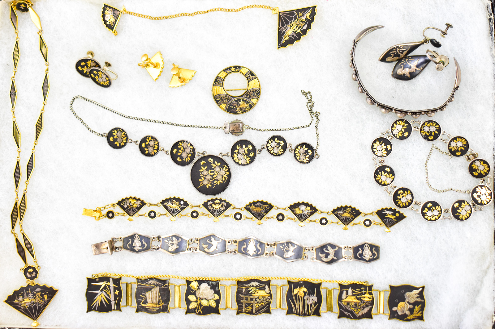 JAPANESE DAMASCENE JEWELRY ASSORTMENT