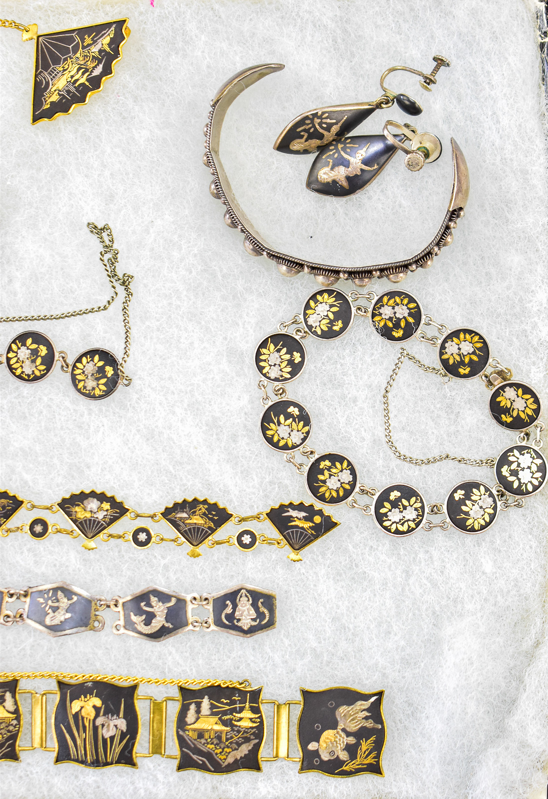 JAPANESE DAMASCENE JEWELRY ASSORTMENT