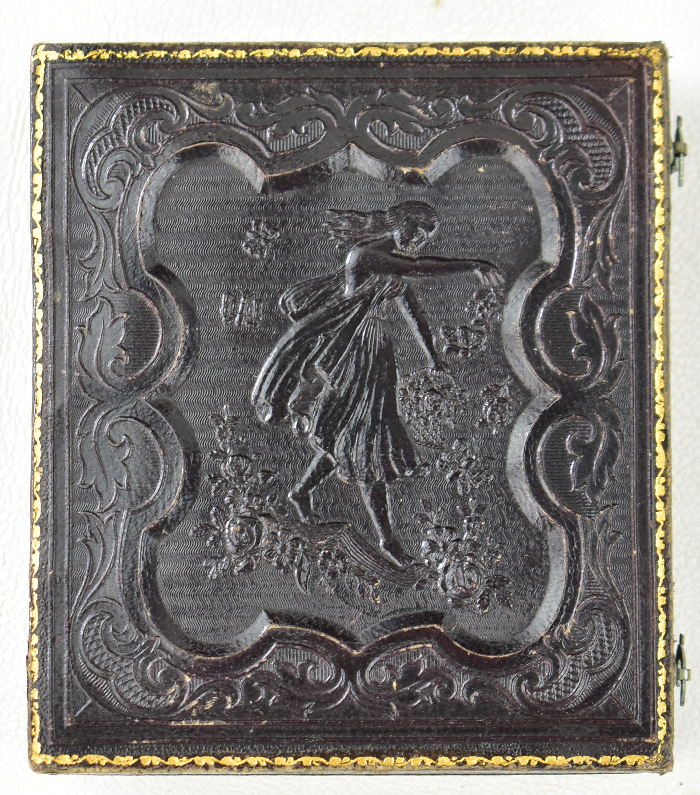 DAGUERREOTYPE OF A WOMAN IN BLACK