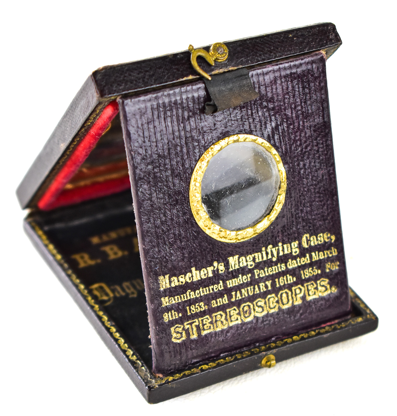 MASCHER'S MAGNIFYING CASE WITH DAGUERREOTYPE