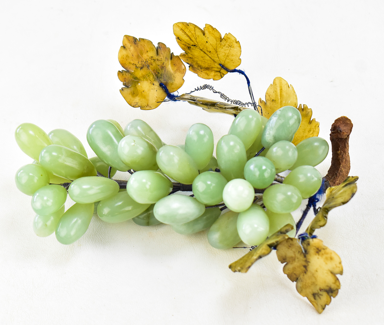 ASIAN CARVED JADE GRAPE CLUSTERS