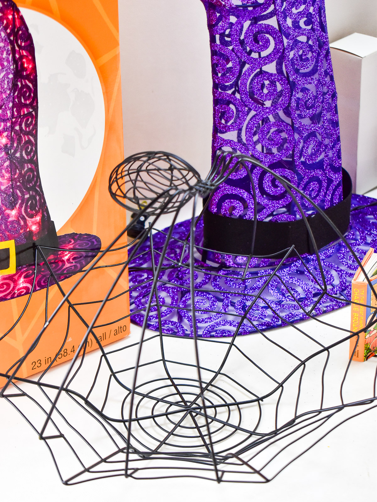 HALLOWEEN TABLE DECORATION ASSORTMENT
