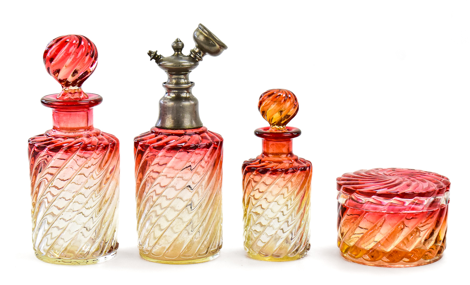 BACCARAT ATTRB. CRYSTAL VANITY SET