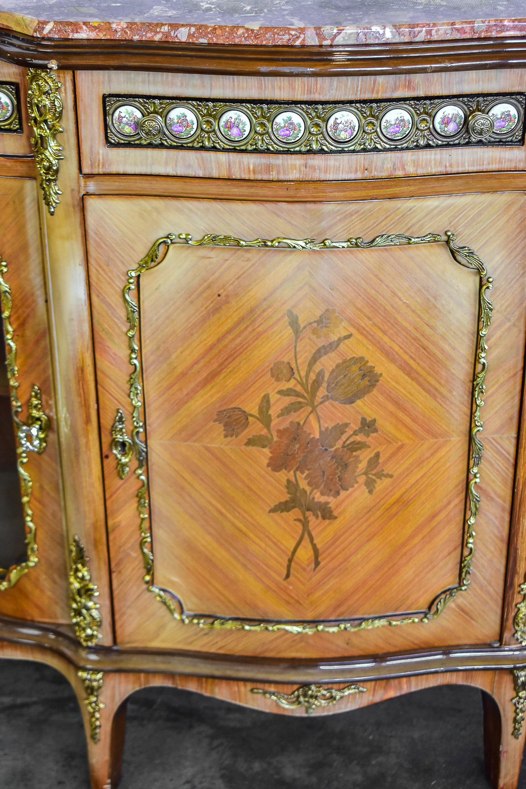 LOUIS XV STYLE HALF MOON DEMILUME CURIO CABNIET