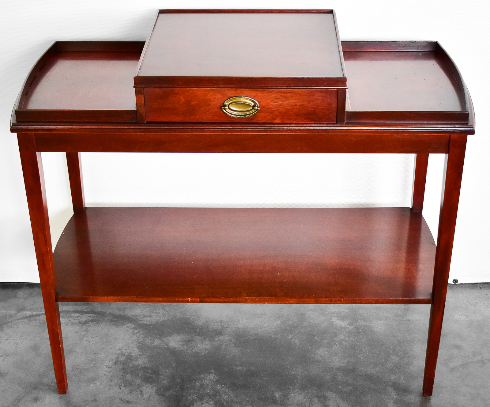 MERSMAN MAHOGANY THREE TEIR CONSOLE TABLE