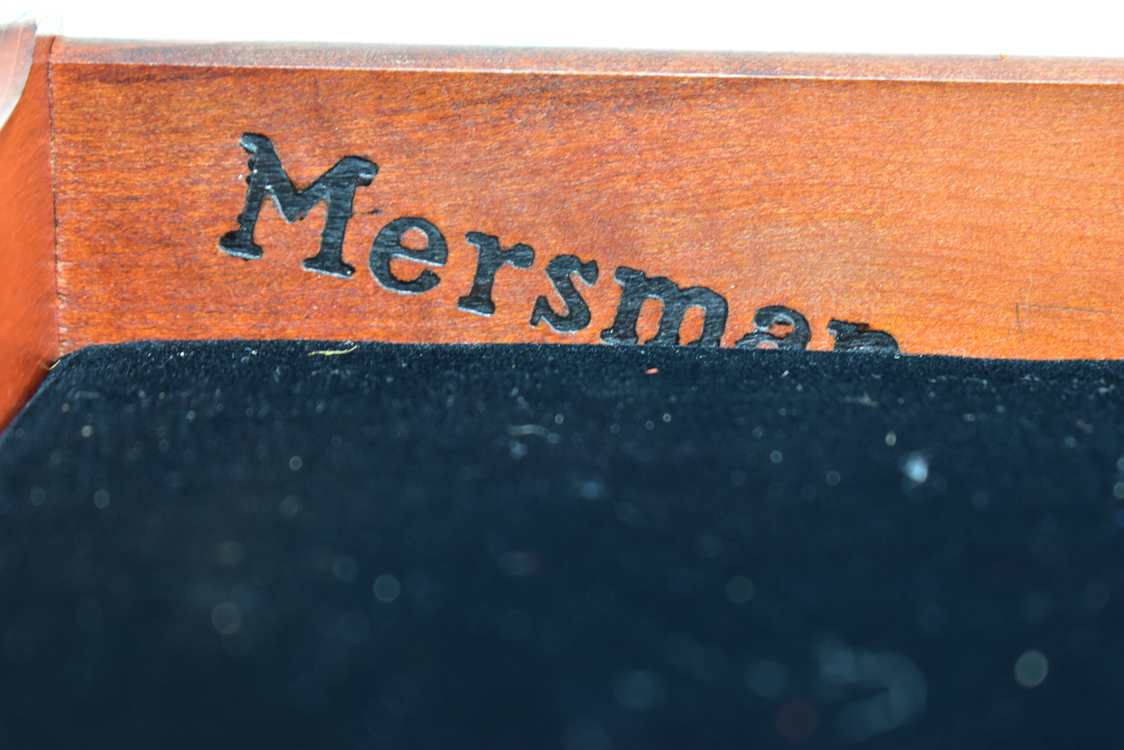 MERSMAN MAHOGANY THREE TEIR CONSOLE TABLE