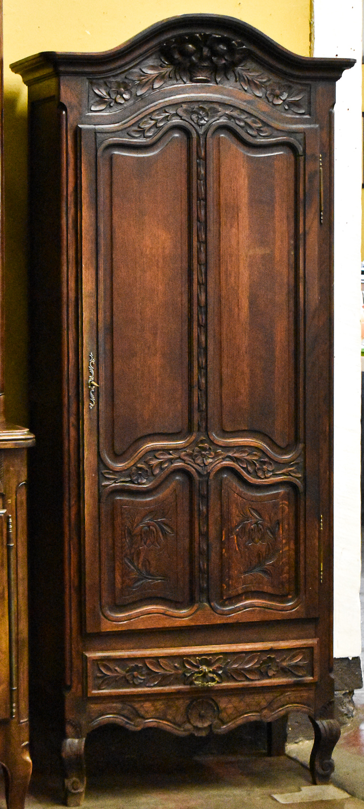 PROVICIAL STYLE BONNETIERE(SINGLE DOOR AMOIRE)