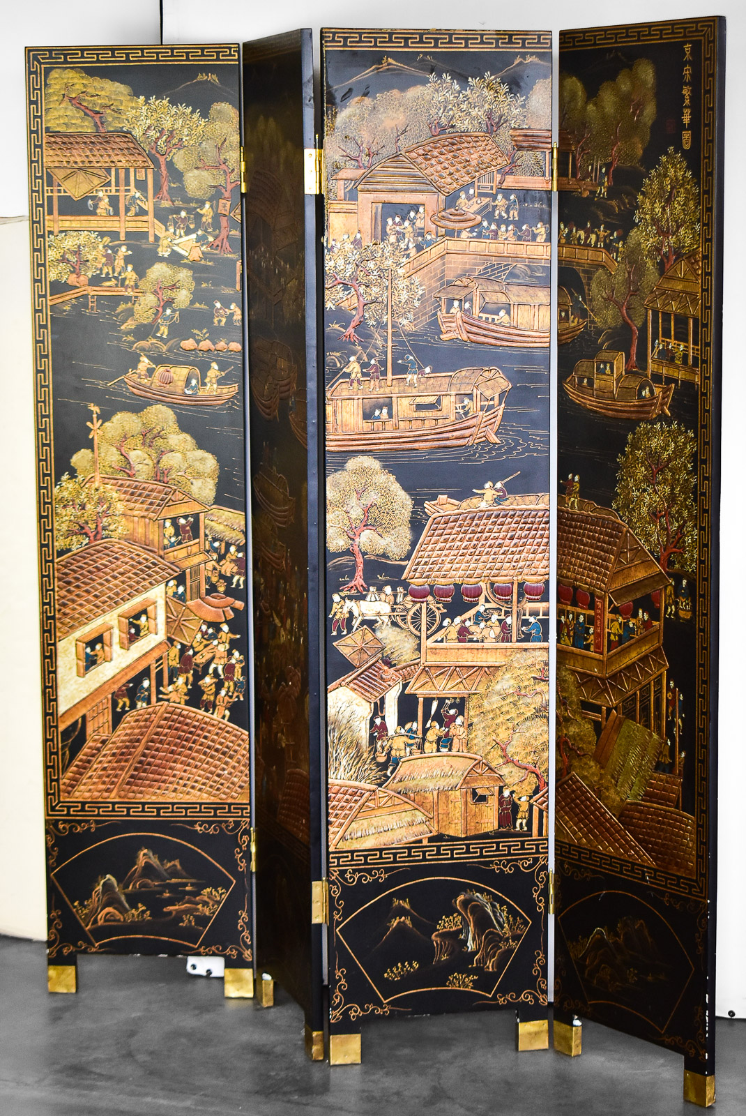 CHINESE BLACK LACQUER FOLDING ROOM DIVIDER