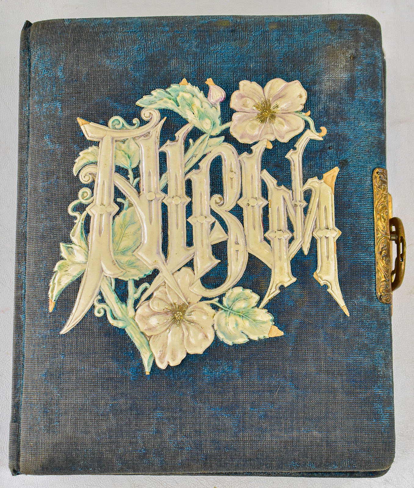 ALBUM OF CARTE DE VISTES &TIN TYPES