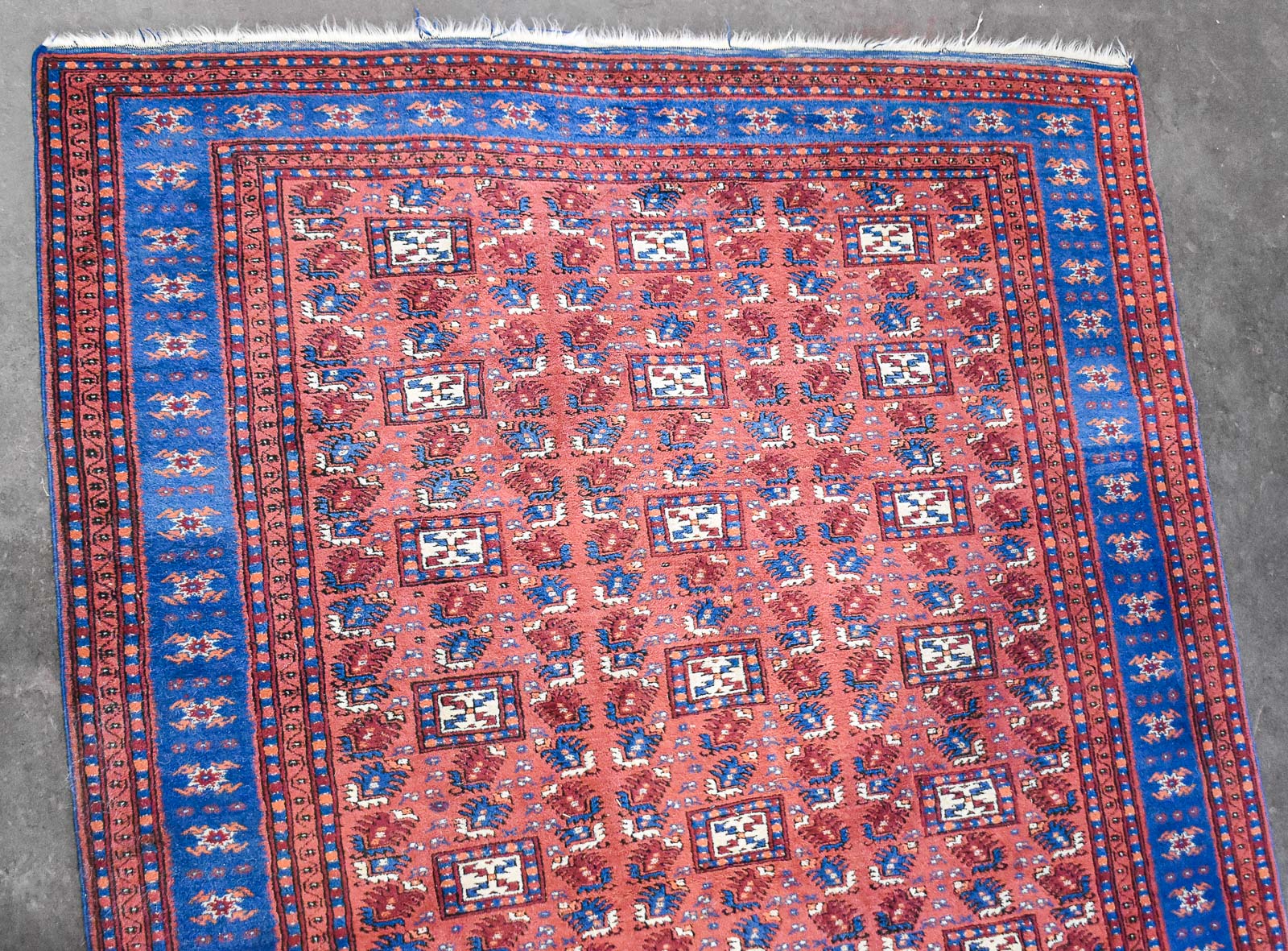 YOMUT TURKMEN WOOL RUG