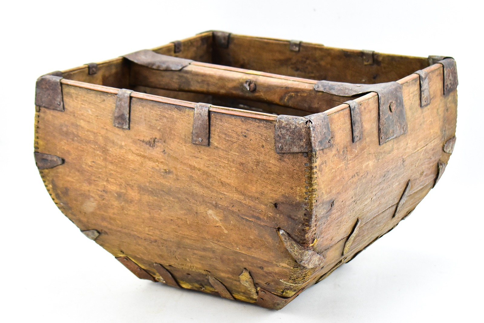 CHINESE GRAIN HARVEST BUCKET, 19TH CENTURY