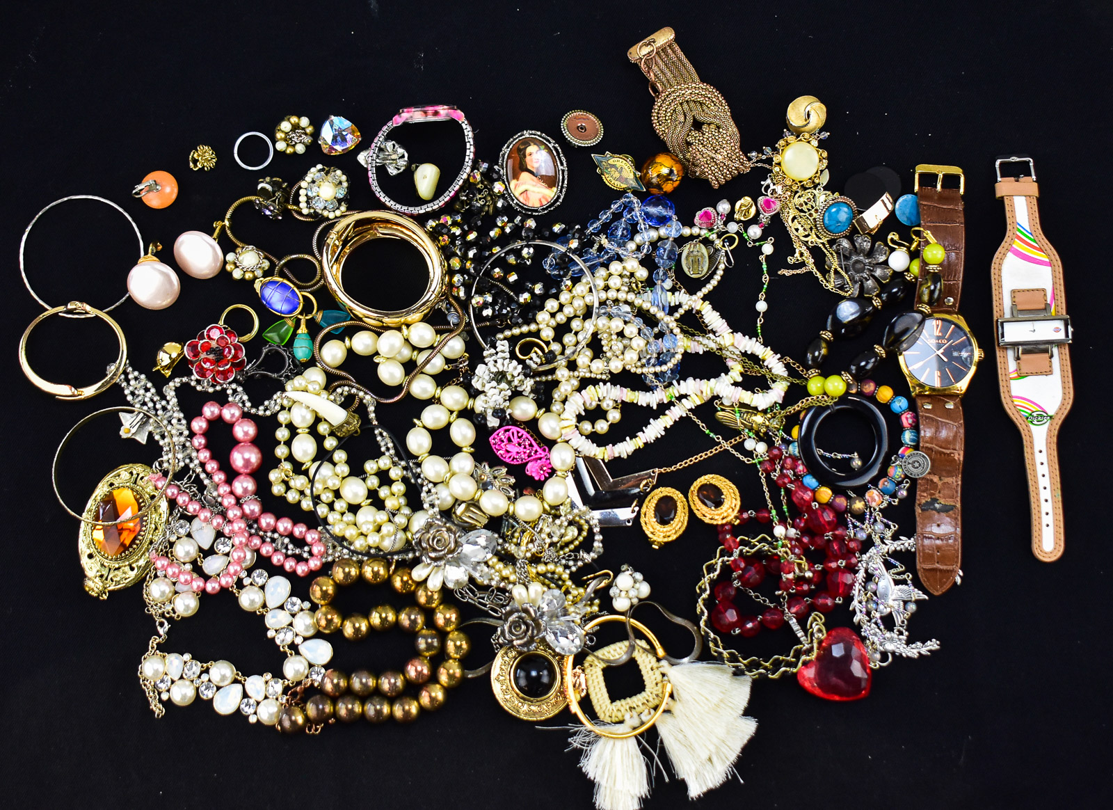 ASSORTED COSTUME LOT