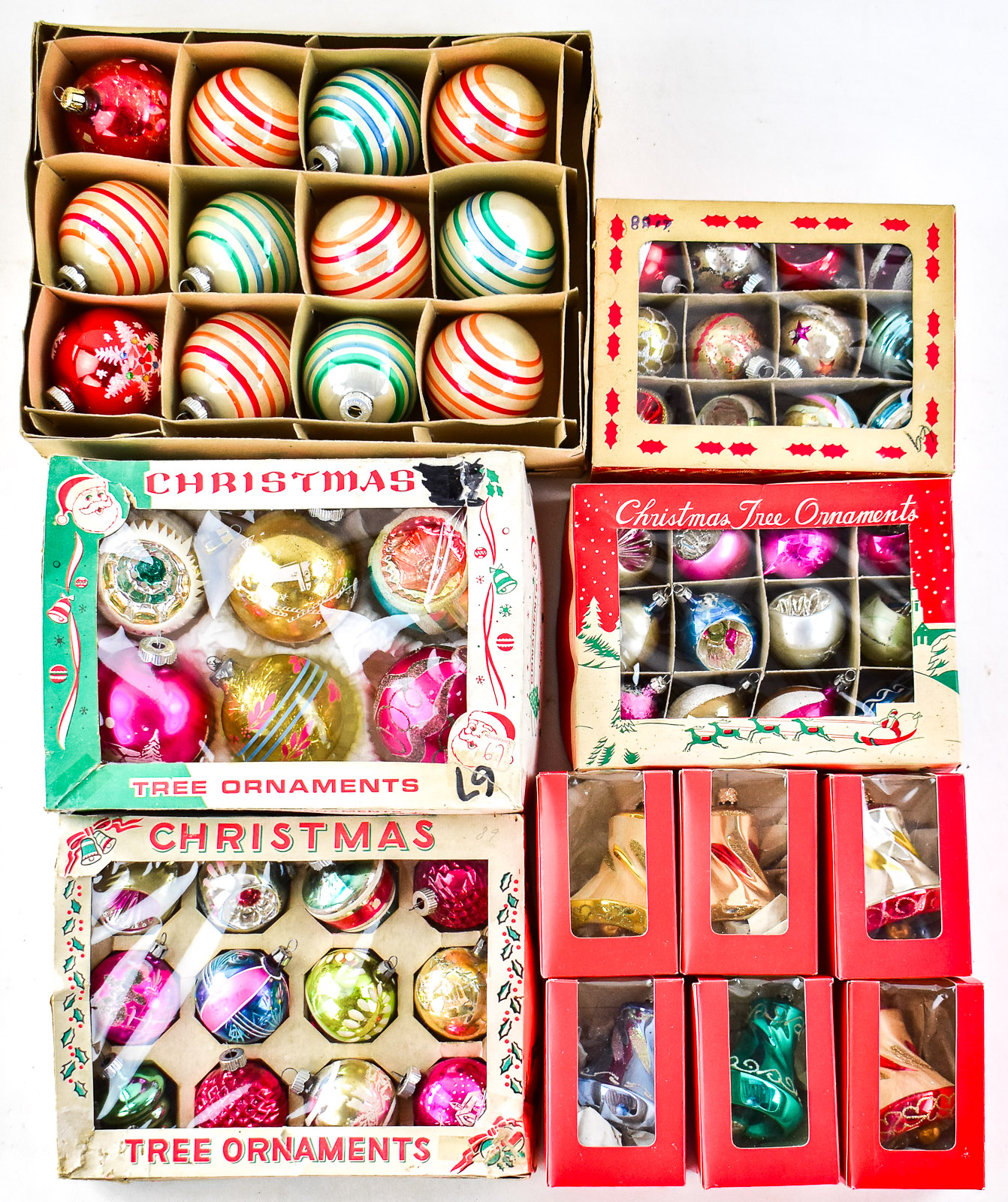 VINTAGE CLASS ORNAMENTS ASSORTMENT