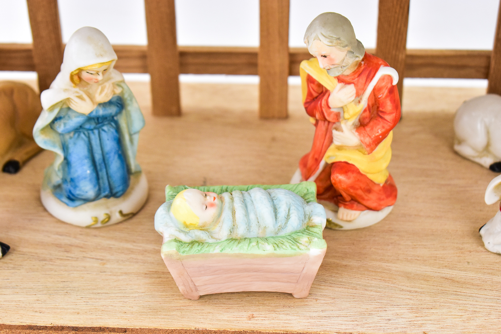 ST. JUDE CHARITY LOT: NATIVITY SET