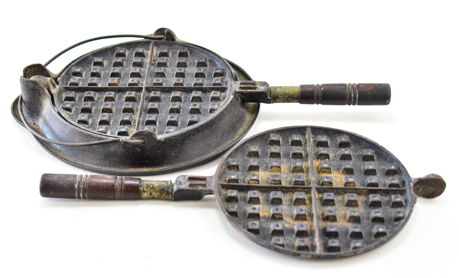 WAGNER WARE SIDNEY -O- No. 8 WAFFLE IRON