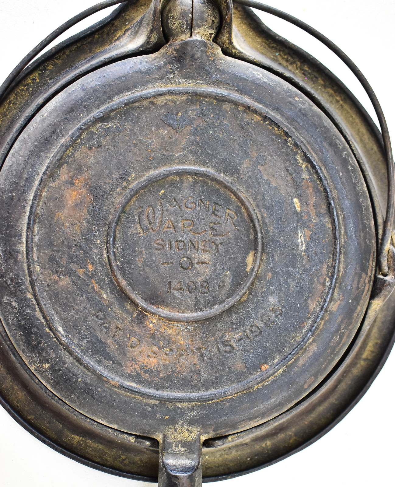 WAGNER WARE SIDNEY -O- No. 8 WAFFLE IRON
