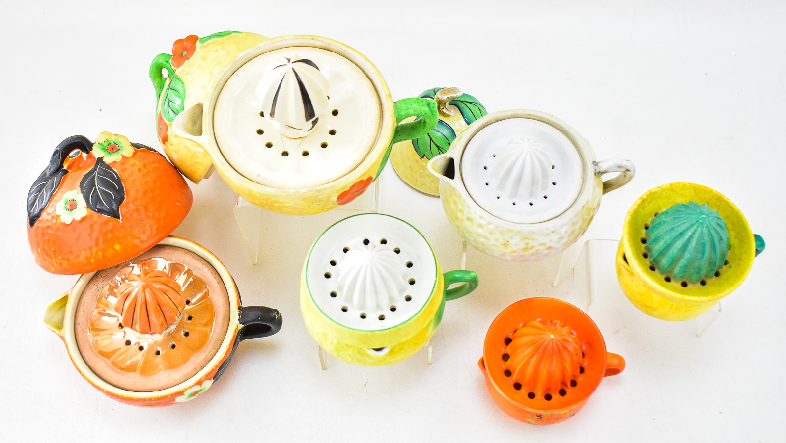 Lot 27 - CITRUS THEMED REAMERS/JUICER COLLECTION | McLaren Auction